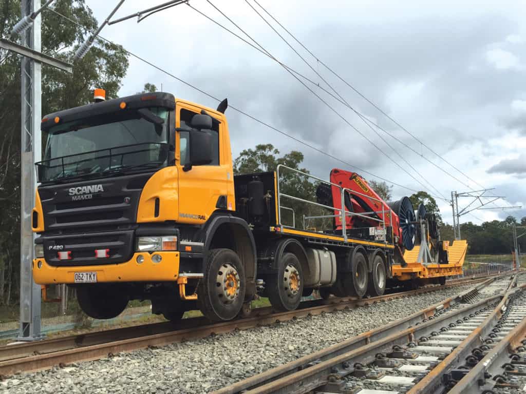 Flat bed crane truck